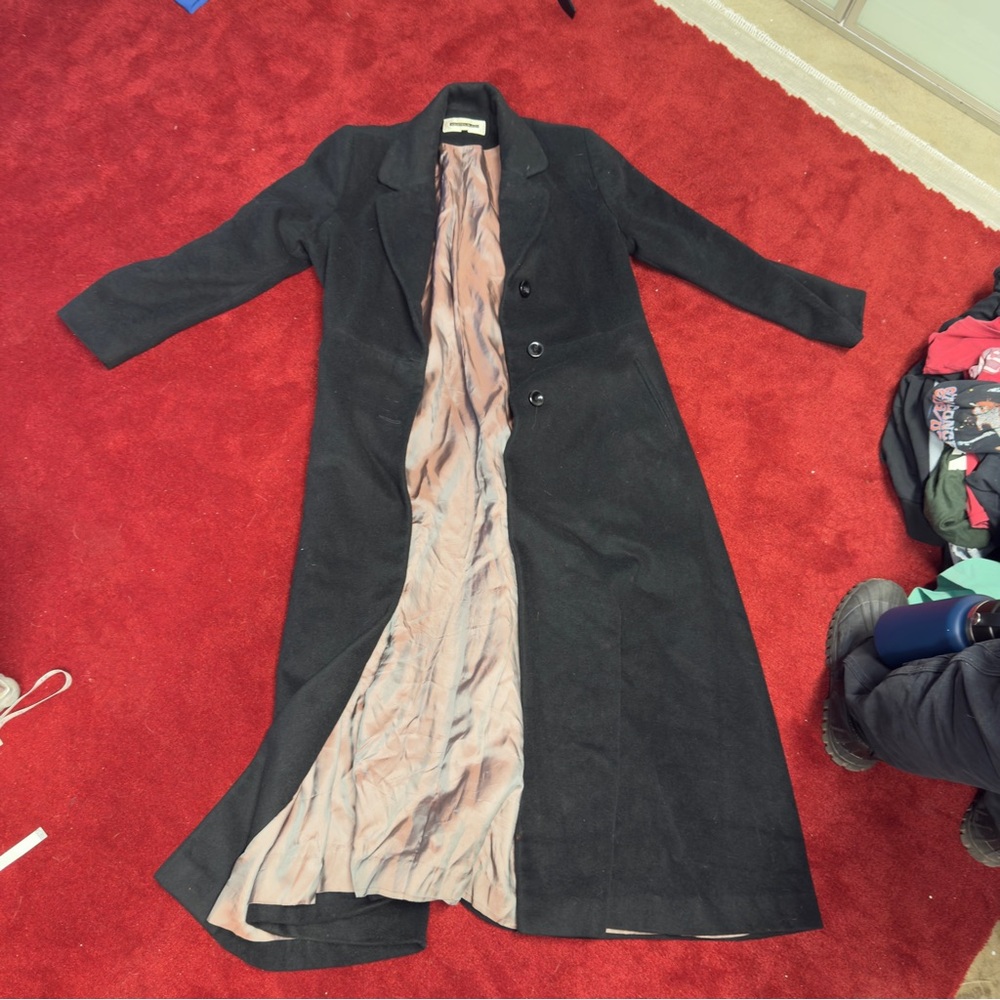 Kristen Blake Elegant Black Trench Coat with Chic Lining